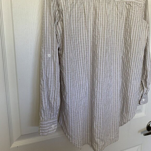 Chico's Tunic 1/2 Button Up Size 1 Medium Beige Striped Roll-Tab Long Sleeve - Picture 6 of 8
